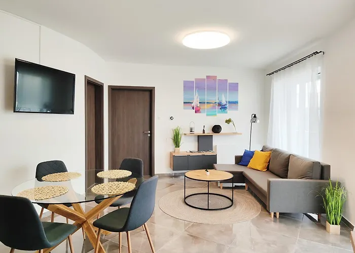 Royal Lakeside Apartment Keszthely